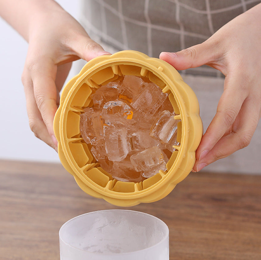 2-in-1 Pumpkin Ice Cube Maker Silicone Multi-functional Ice Bucket Portable Ice Cube Tray For Chilling Bar Cocktail Whiskey
